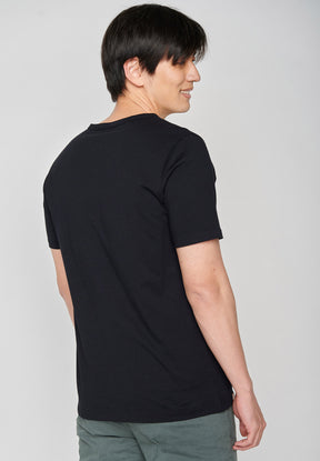 Black: Lässiges T-Shirt aus Bio-Baumwolle für Herren [6763]