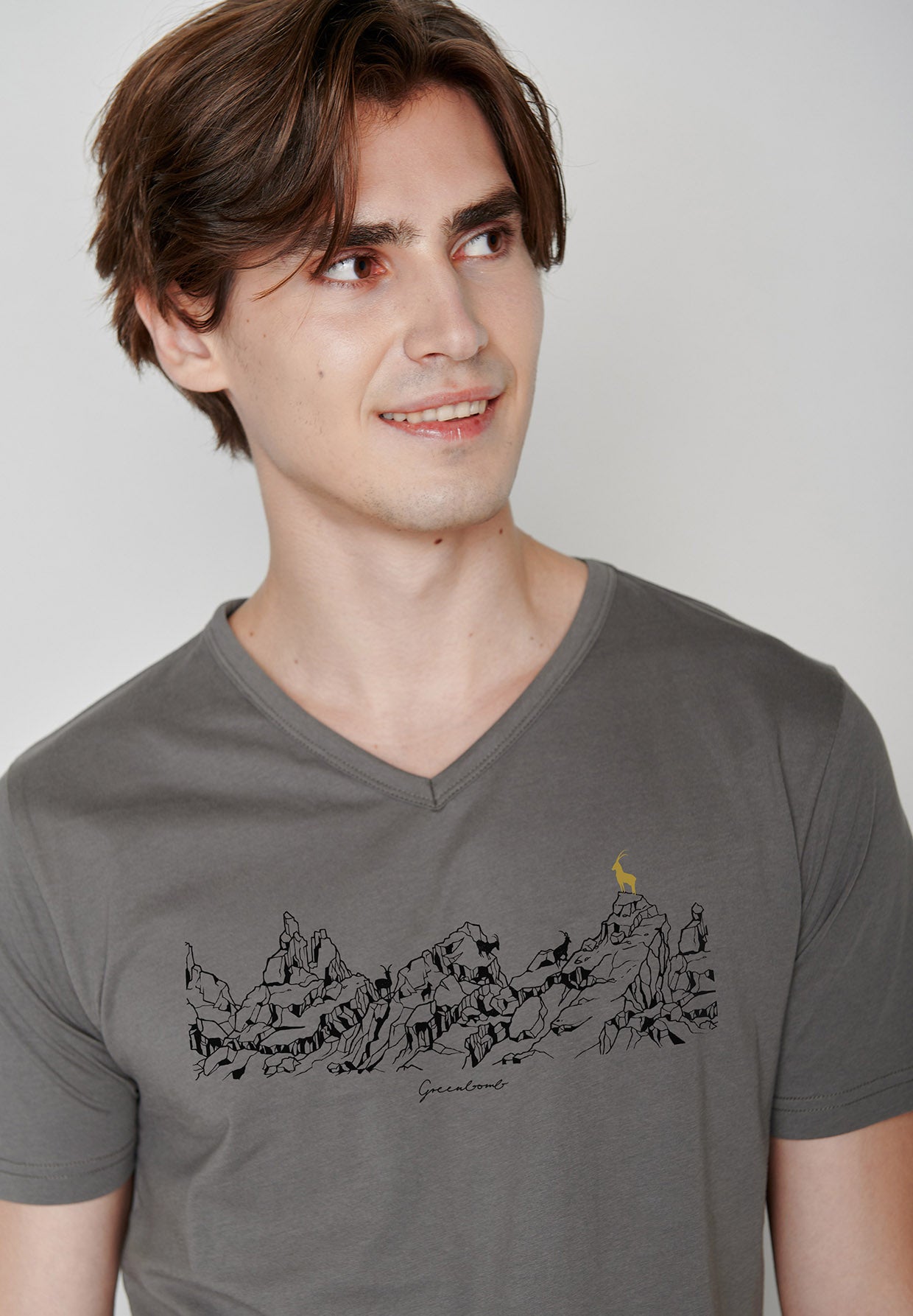 Shadow Grey: Lässiges T-Shirt aus Bio-Baumwolle für Herren [6916]