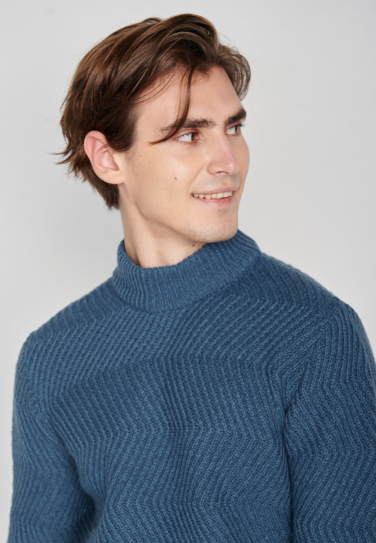 Grauer Gemütlicher Strickpullover aus Woll Mix für Herren (14)