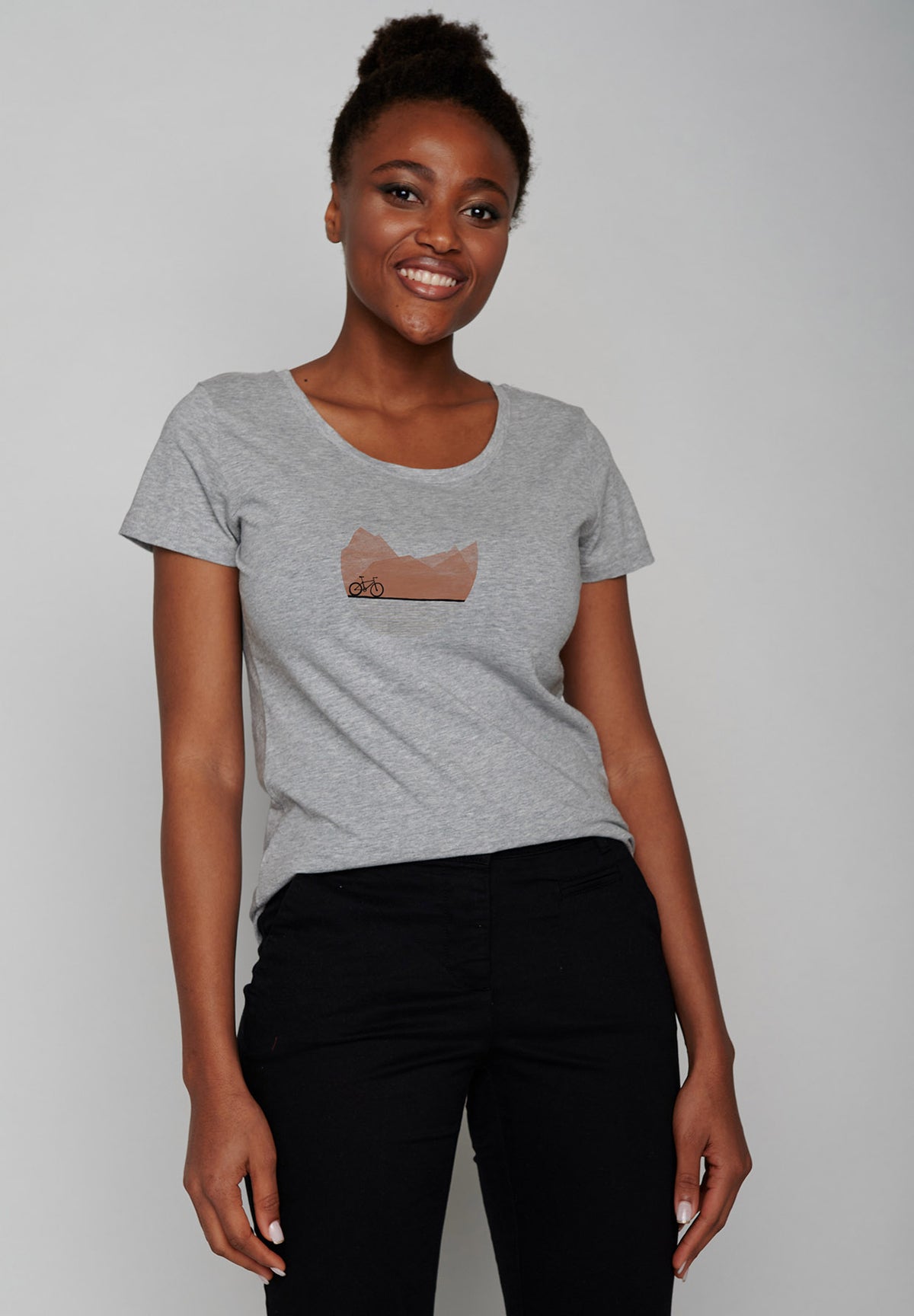 Heather Grey: Sportliches T-Shirt aus Bio-Baumwolle für Damen [7490]