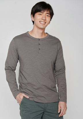 Shadow Grey: Elegantes Longsleeve aus Bio-Baumwolle für Herren [7882]