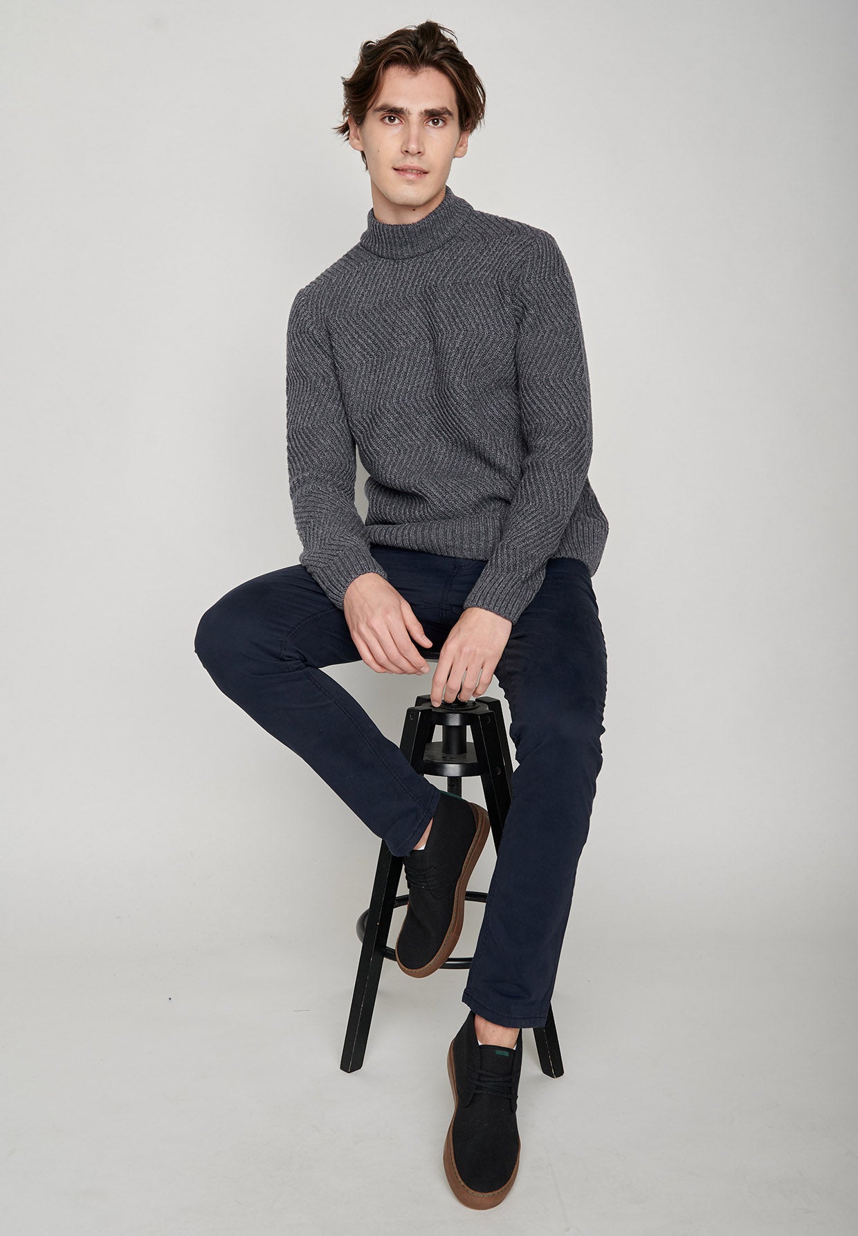 Atlantic Grey: Gemütlicher Strickpullover aus Woll Mix für Herren [7991]