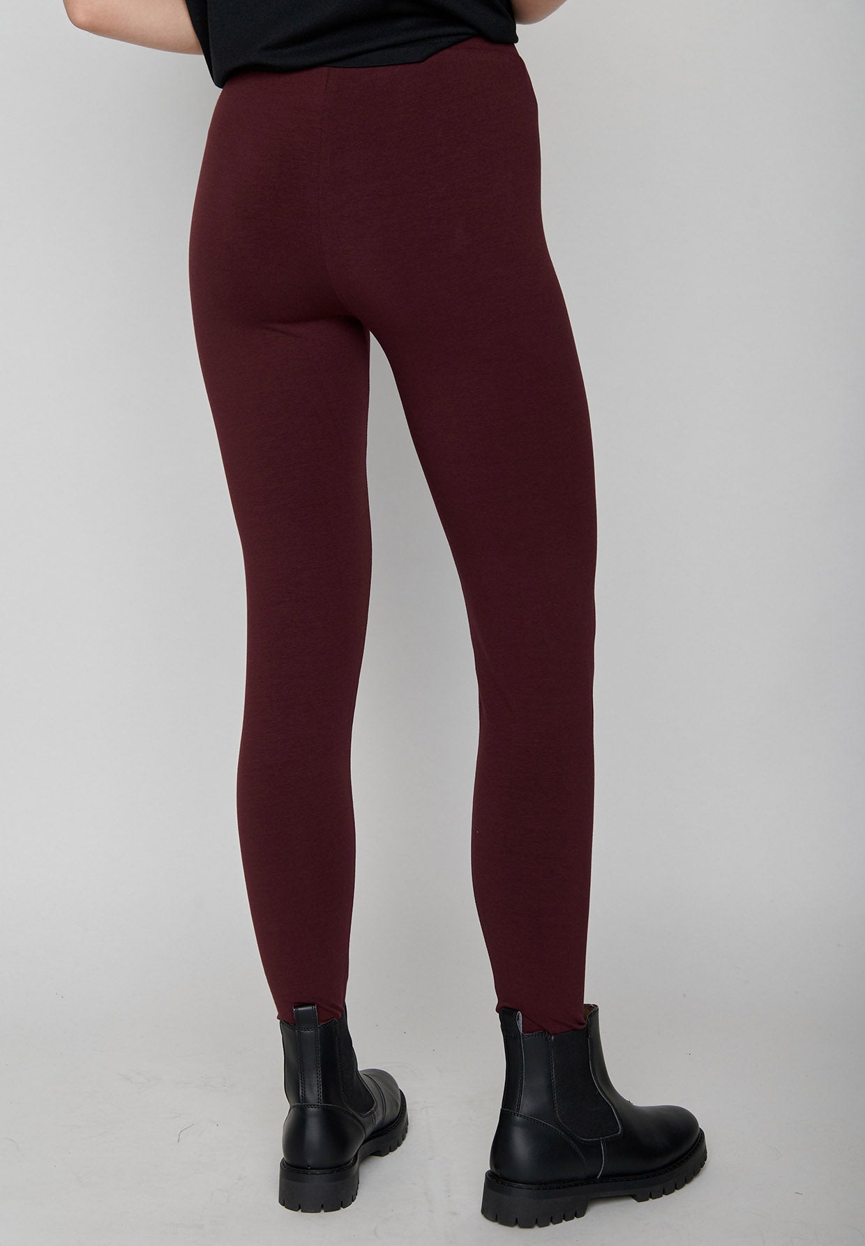 Velvet Rain: Lässige Leggings aus Bio-Baumwolle für Damen [8147]