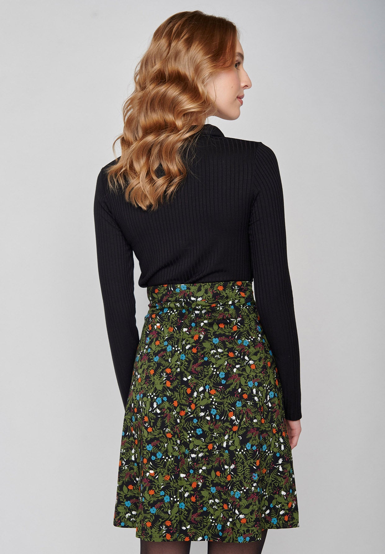 Schwarz:  Elegantes Longsleeve aus LENZING™ Tencel für Damen [8173]