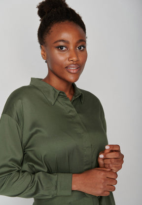 Dirty Olive: Elegantes Kleid aus LENZING™ ECOVERO™ Mix für Damen [8326]