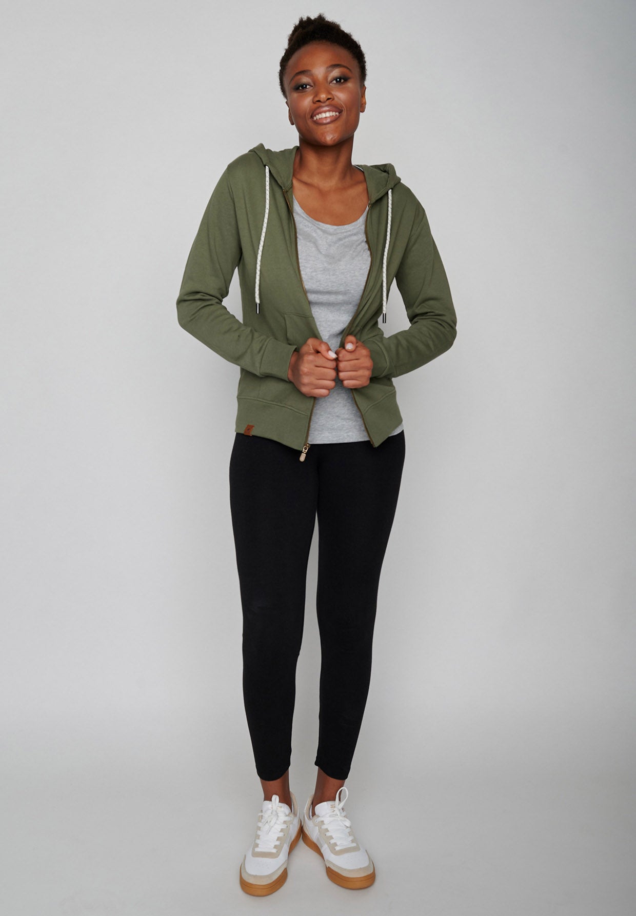 Dirty Olive: Gemütliche Zipjacke aus Bio-Baumwolle für Damen [8367]