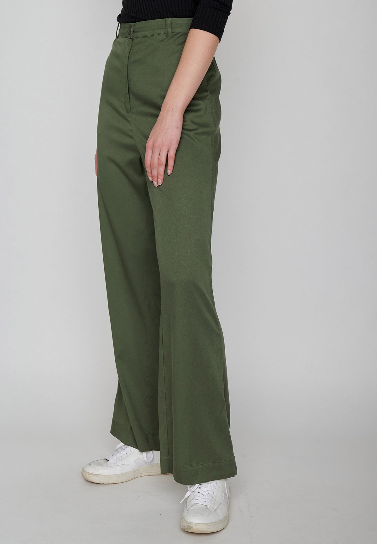 Dirty Olive: Lässige Hose in Retro-Chic für Damen [8449]
