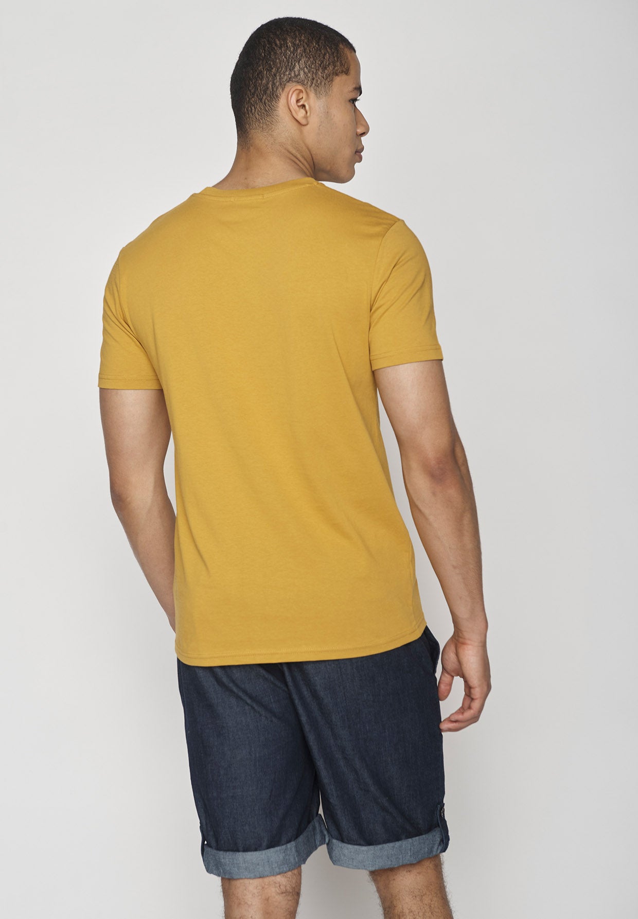 Gelb:  Sportliches T-Shirt aus Bio-Baumwolle für Herren [8817]