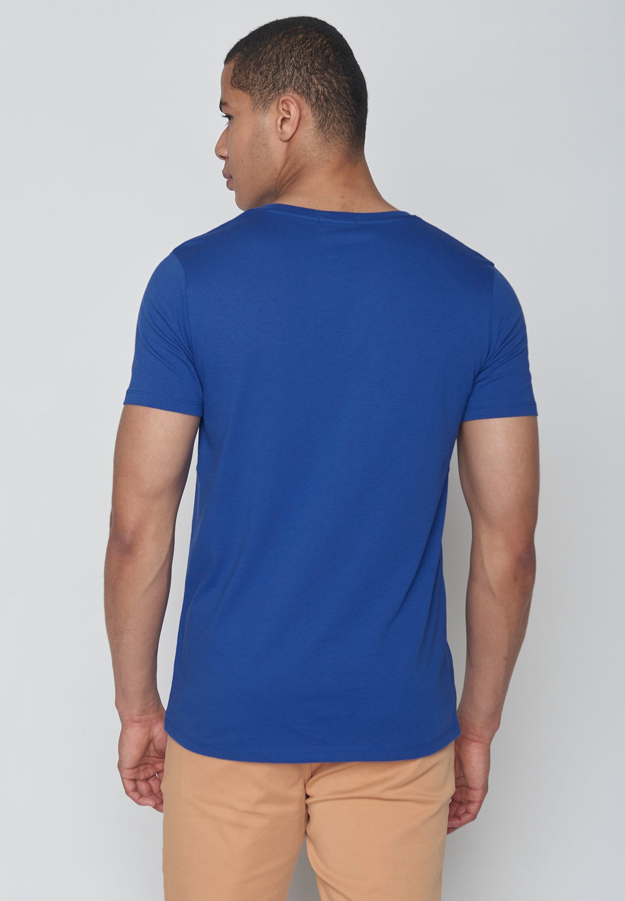 Space Blue: Sportliches T-Shirt aus Bio-Baumwolle für Herren [8838]