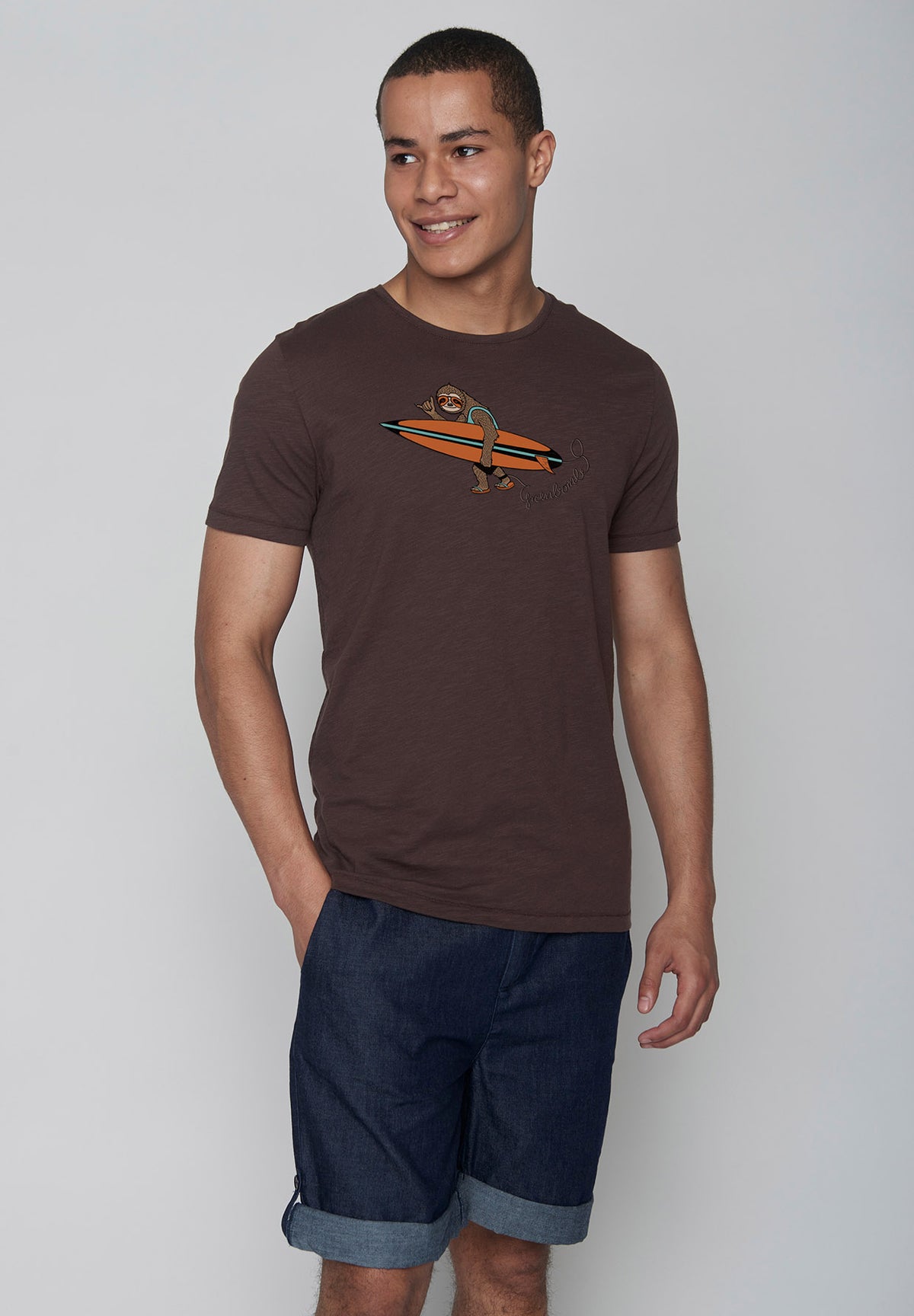 Dark Chocolate: Lässiges T-Shirt aus Bio-Baumwolle für Herren [8862]