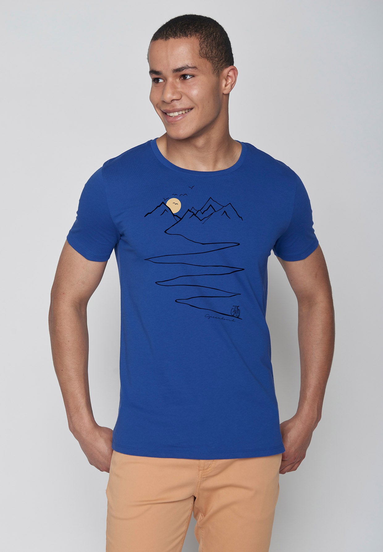 Space Blue: Sportliches T-Shirt aus Bio-Baumwolle für Herren [8965]