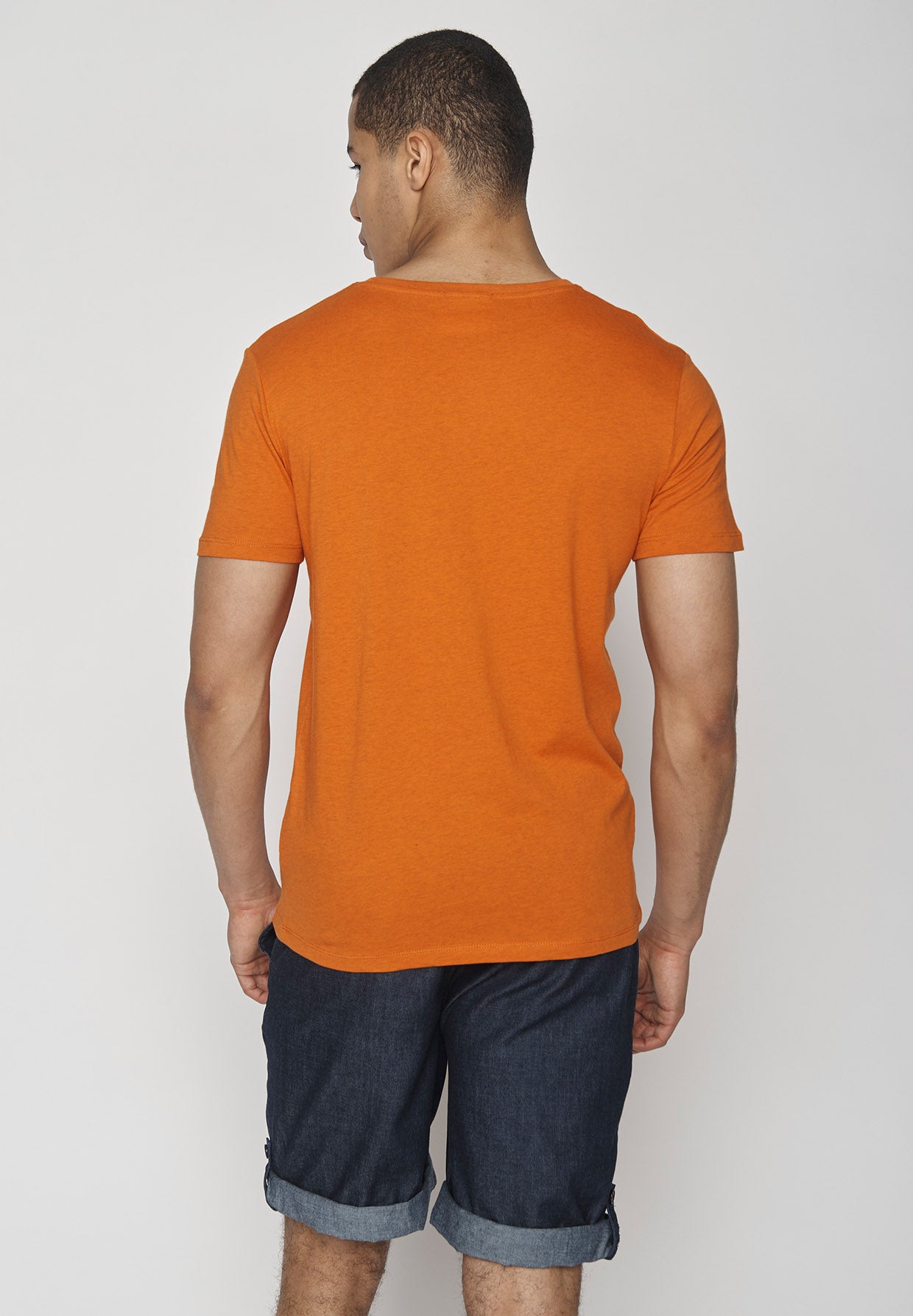 Black Heather Orange: Sportliches T-Shirt aus Bio-Baumwolle für Herren [9071]