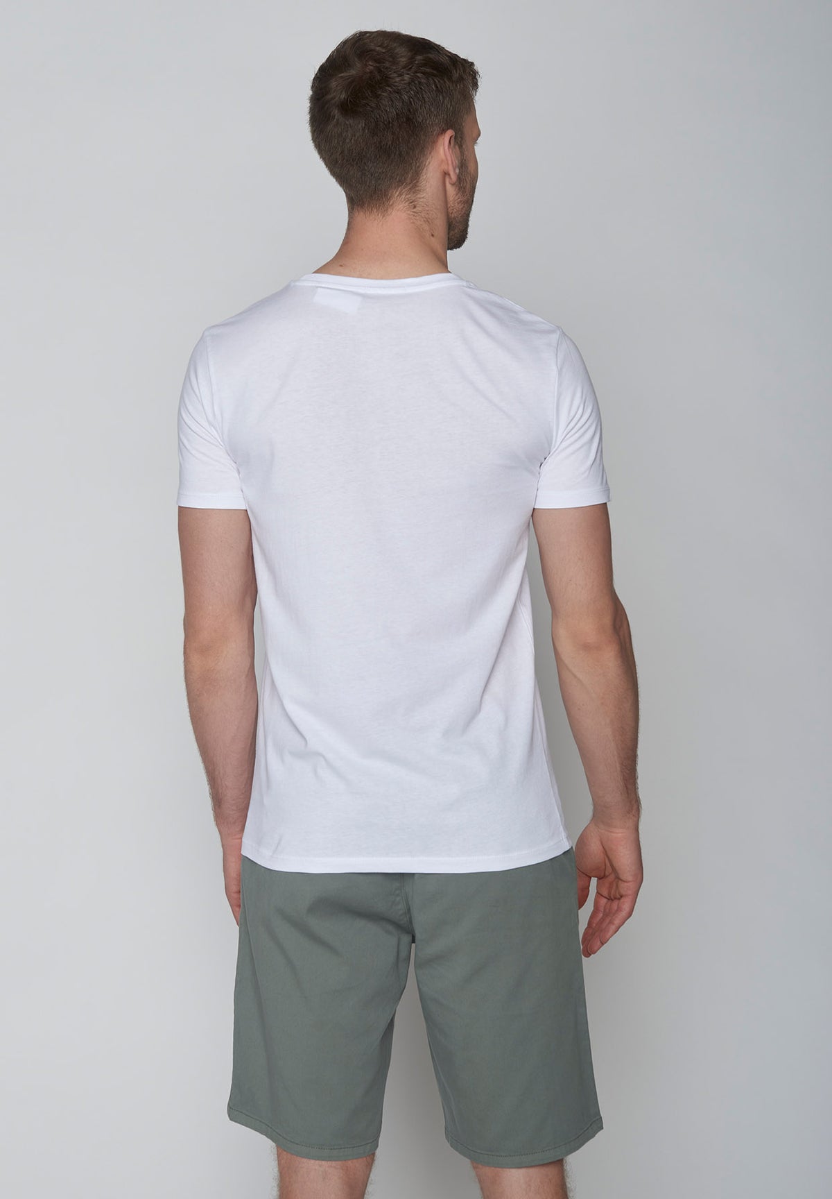 White: Sportliches T-Shirt aus Bio-Baumwolle für Herren [9141]