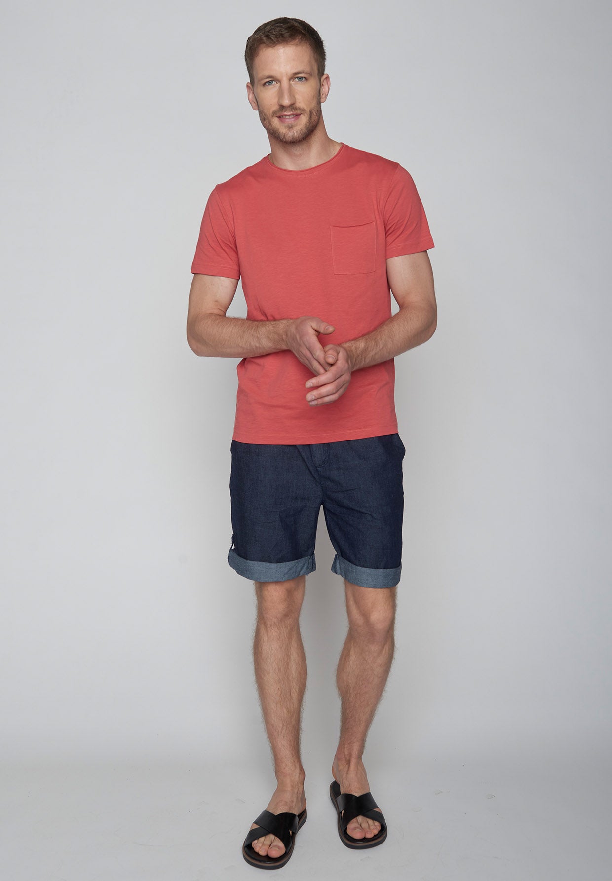 Rot:  Lässiges T-Shirt aus Bio-Baumwolle für Herren [9349]