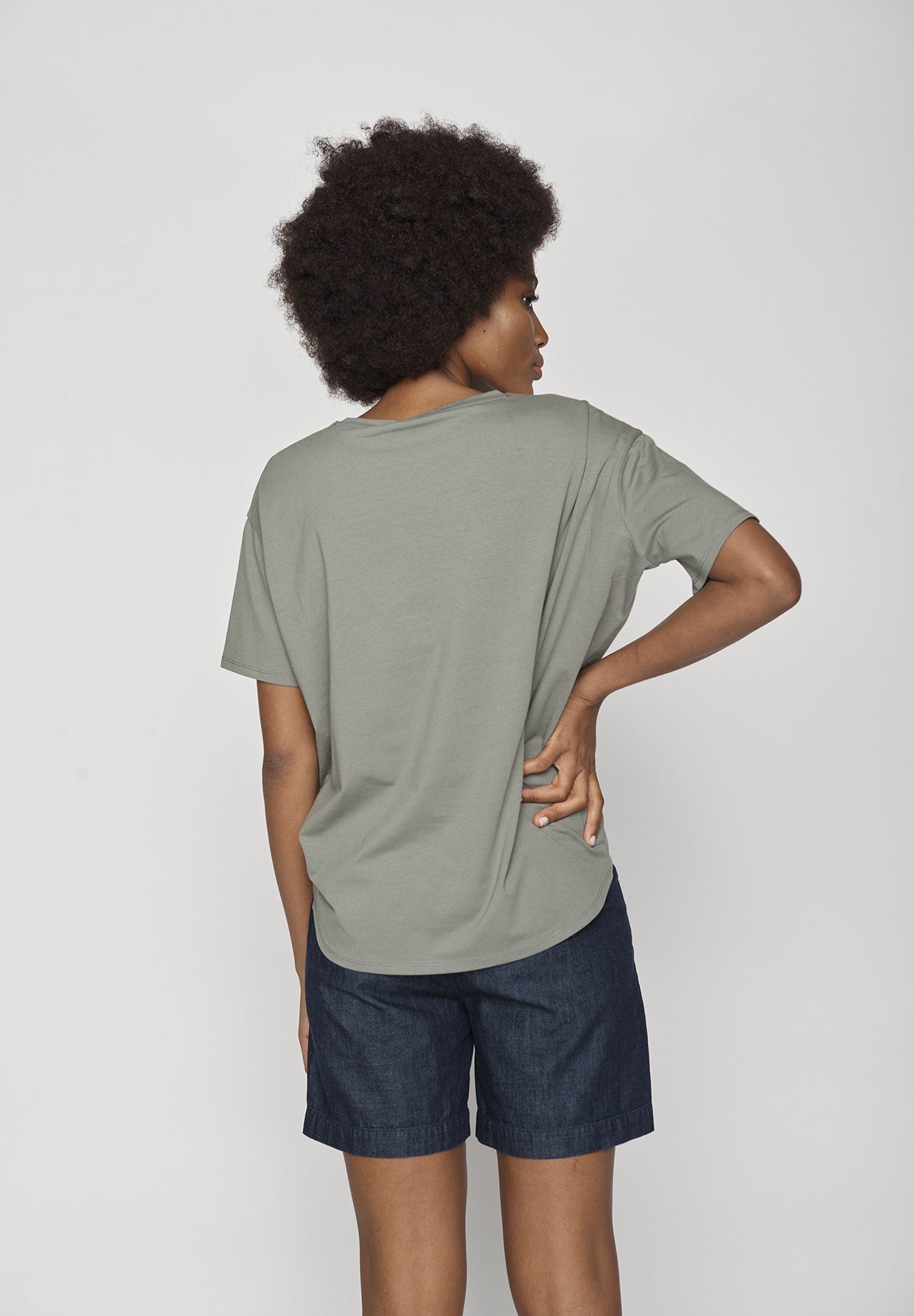 Grün:  Lässiges T-Shirt aus Bio-Baumwoll Mix für Damen [9470]