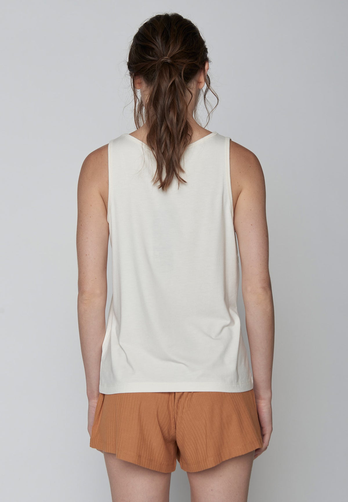 Creme White: Gemütliches Top aus LENZING™ ECOVERO™ Mix für Damen [9685]