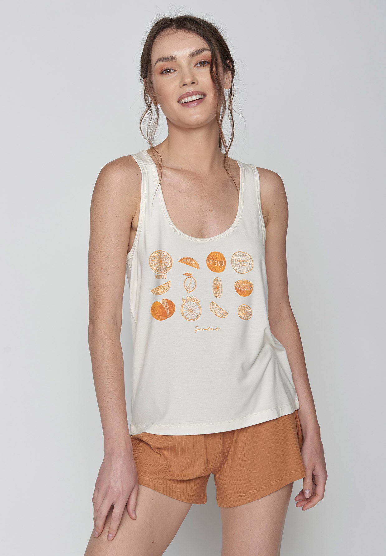 Creme White: Gemütliches Top aus LENZING™ ECOVERO™ Mix für Damen [9688]