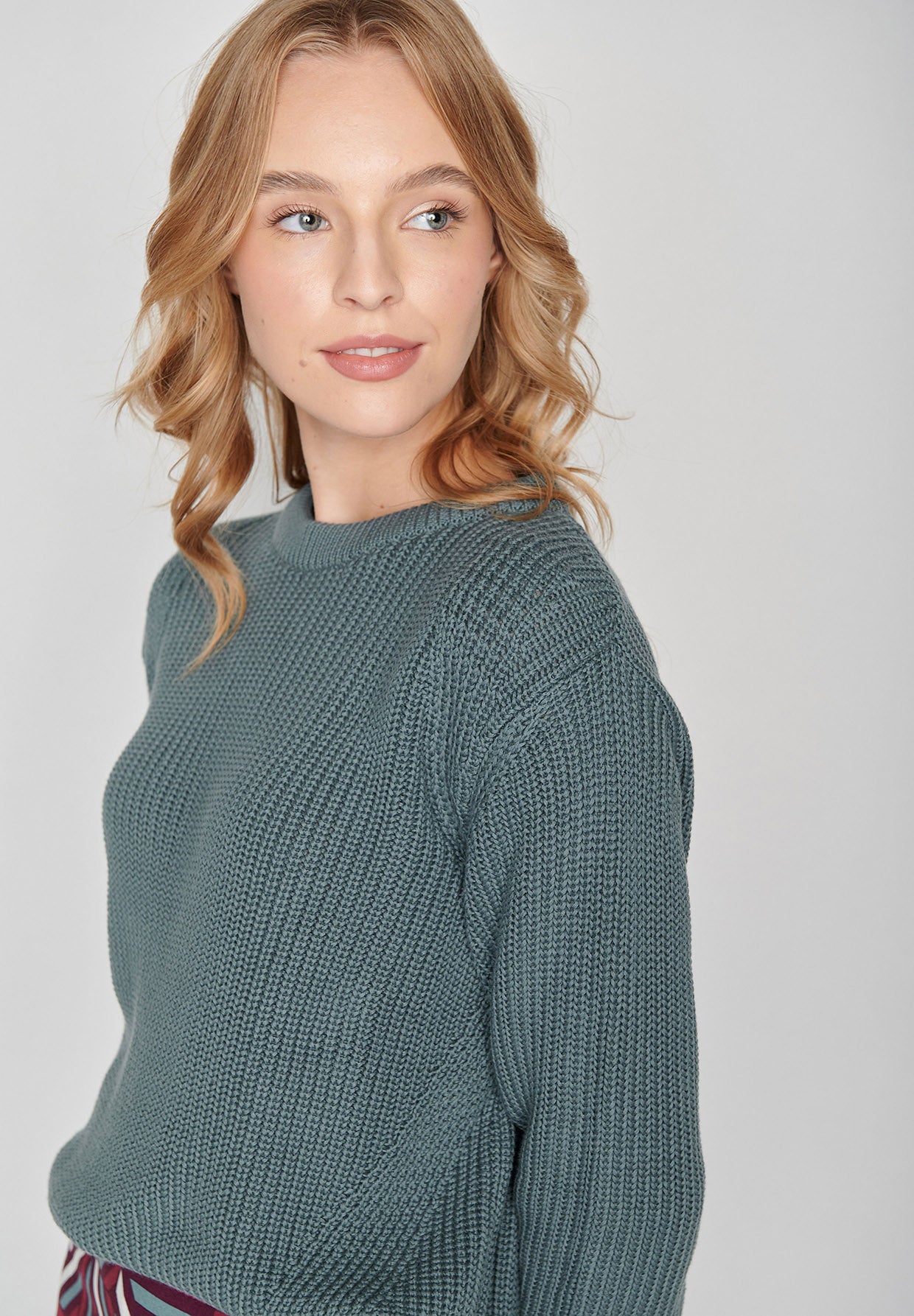 Blauer Gemütlicher Strickpullover aus Bio-Baumwolle für Damen (3)